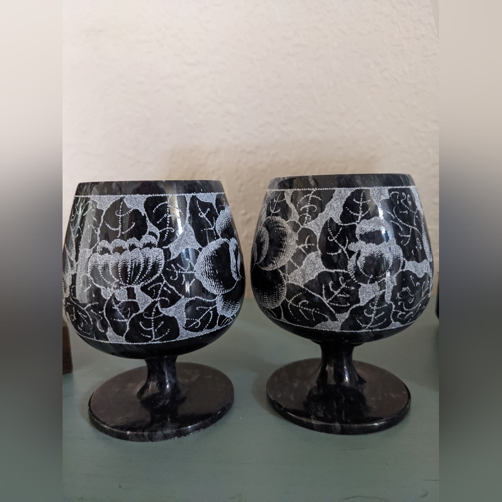 MARBLE ETCHED ONYX NATURAL STONE BLACK WINE GLASSES GOBLETS